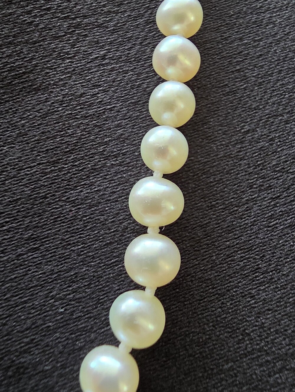 14K Gold Filagree Clasp Akoya Cultured Pearl Necklace 5mm Knotted Strand - Picture 2 of 13